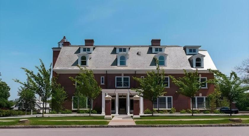 The George Montclair Hotel Exterior photo